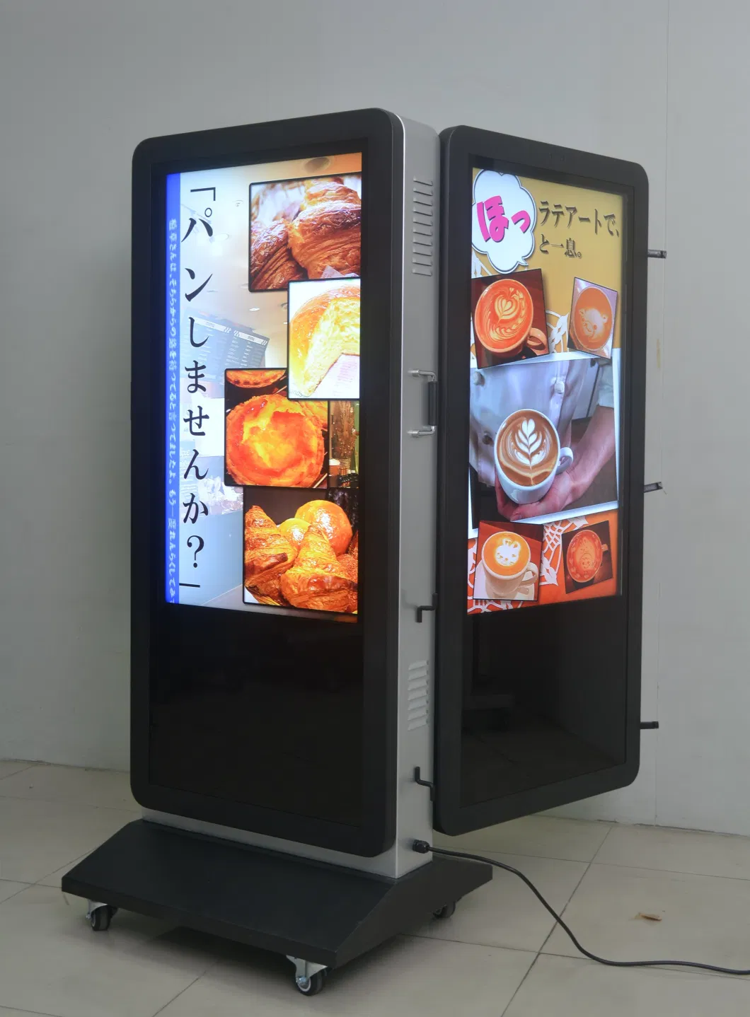 65&quot; 4K Outdoor Dual Screen Thin Bezel 3000CD/M2 Waterproof Triple Display Kiosk Portable LCD Outdoor Digital Signage