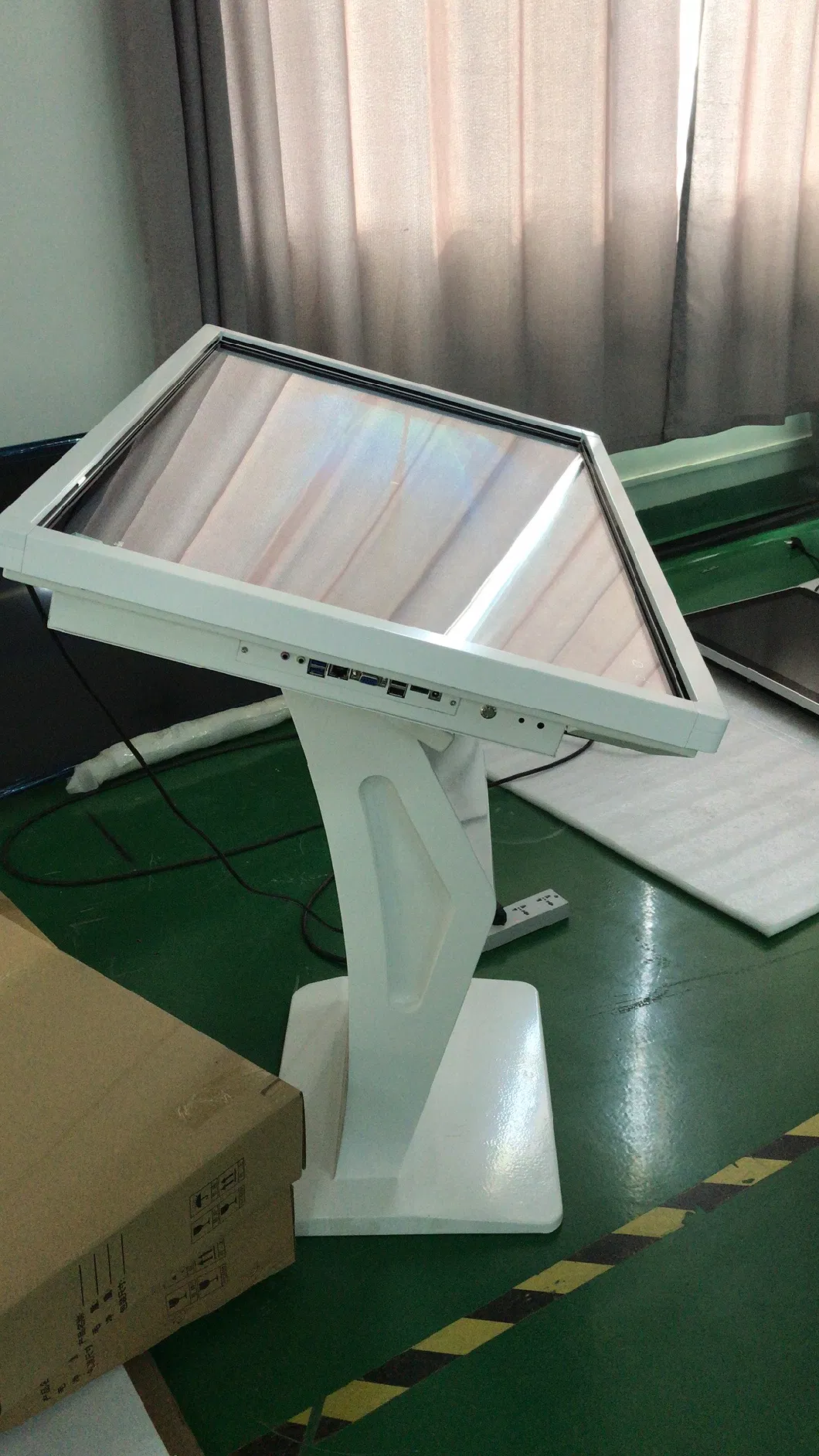 42 Inch Touch Screen Computer All in One Kiosk