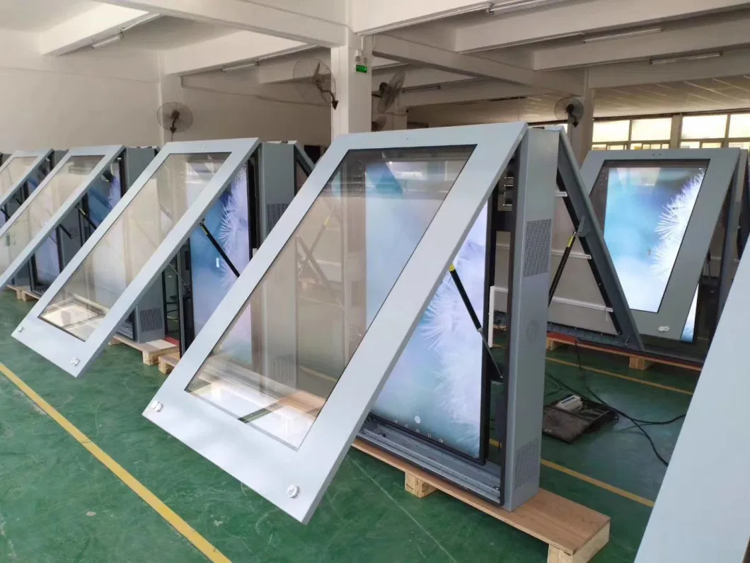 Factory Supply Outdoor 55inch Touch Screen Floor Stand Digital Signage /LCD Display /Advertising Screen