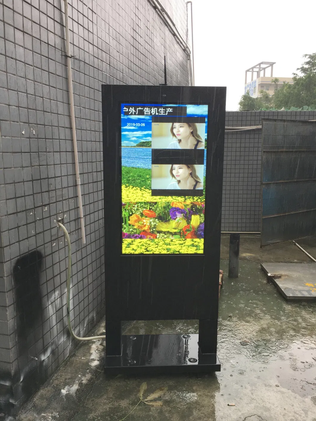 55inch Double Sided IP65 Waterproof Dustproof Sunshine Visible Outside Outdoor Video LCD Digital Signage Interactive Capacitive Touch Screen Kiosk