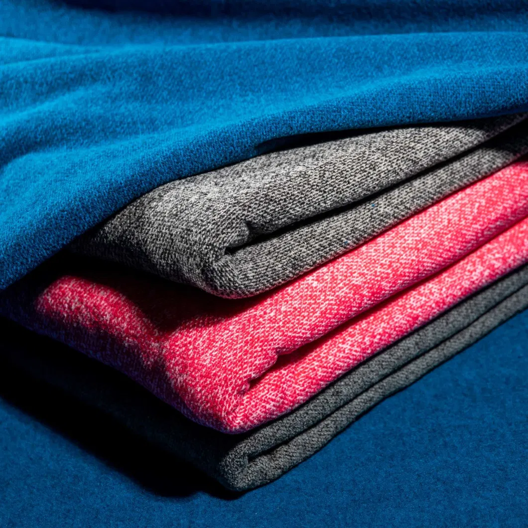 100% Polyester Cationic Sweater Bomded with Polar Fleece Fabric