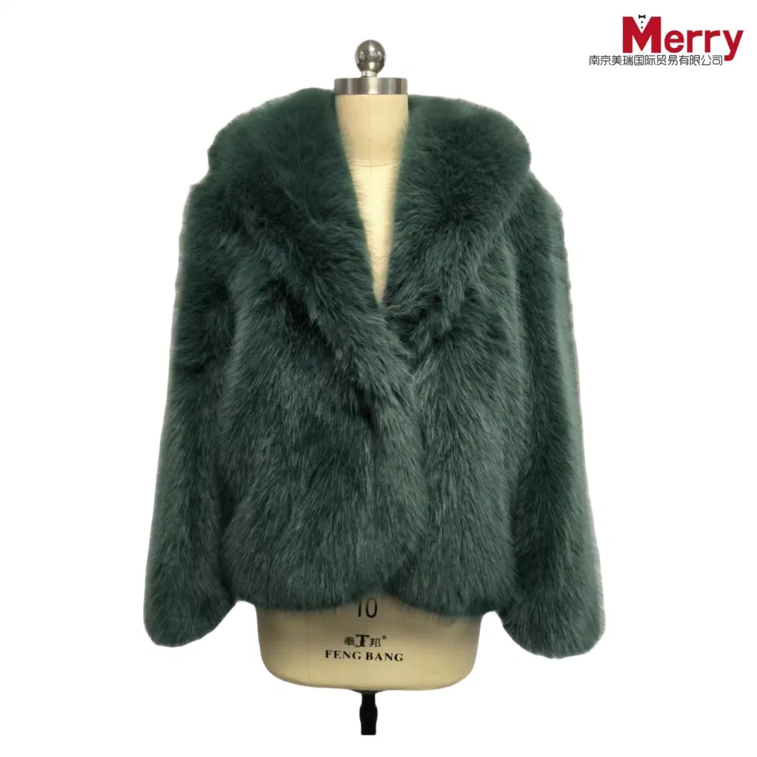 Women Jacket Outer Wear Clothes Fashion Clothing Faux Fur Coat in Winter