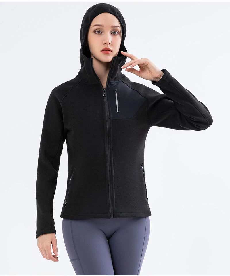 Women&prime;s Outdoor Jacket with Double Layer Composite Velvet for Warmth