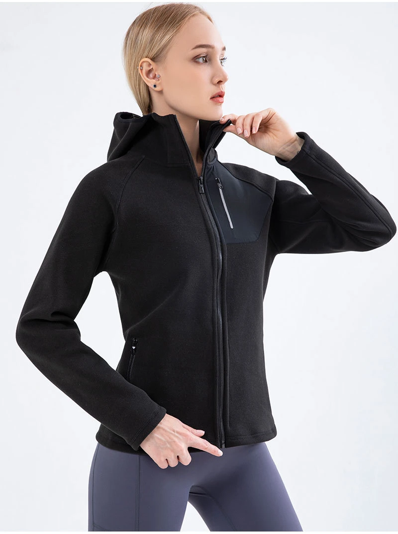 Women&prime;s Outdoor Jacket with Double Layer Composite Velvet for Warmth