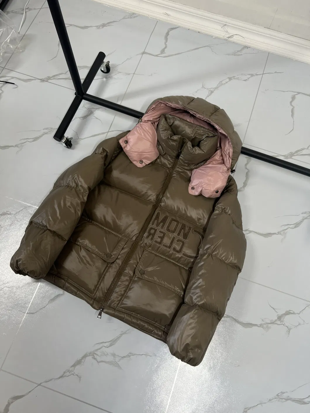 Wholesale Womens Winter Coat Reversible Stand Collar Down Jacket Name Brand Mon-Cler Short Jacket