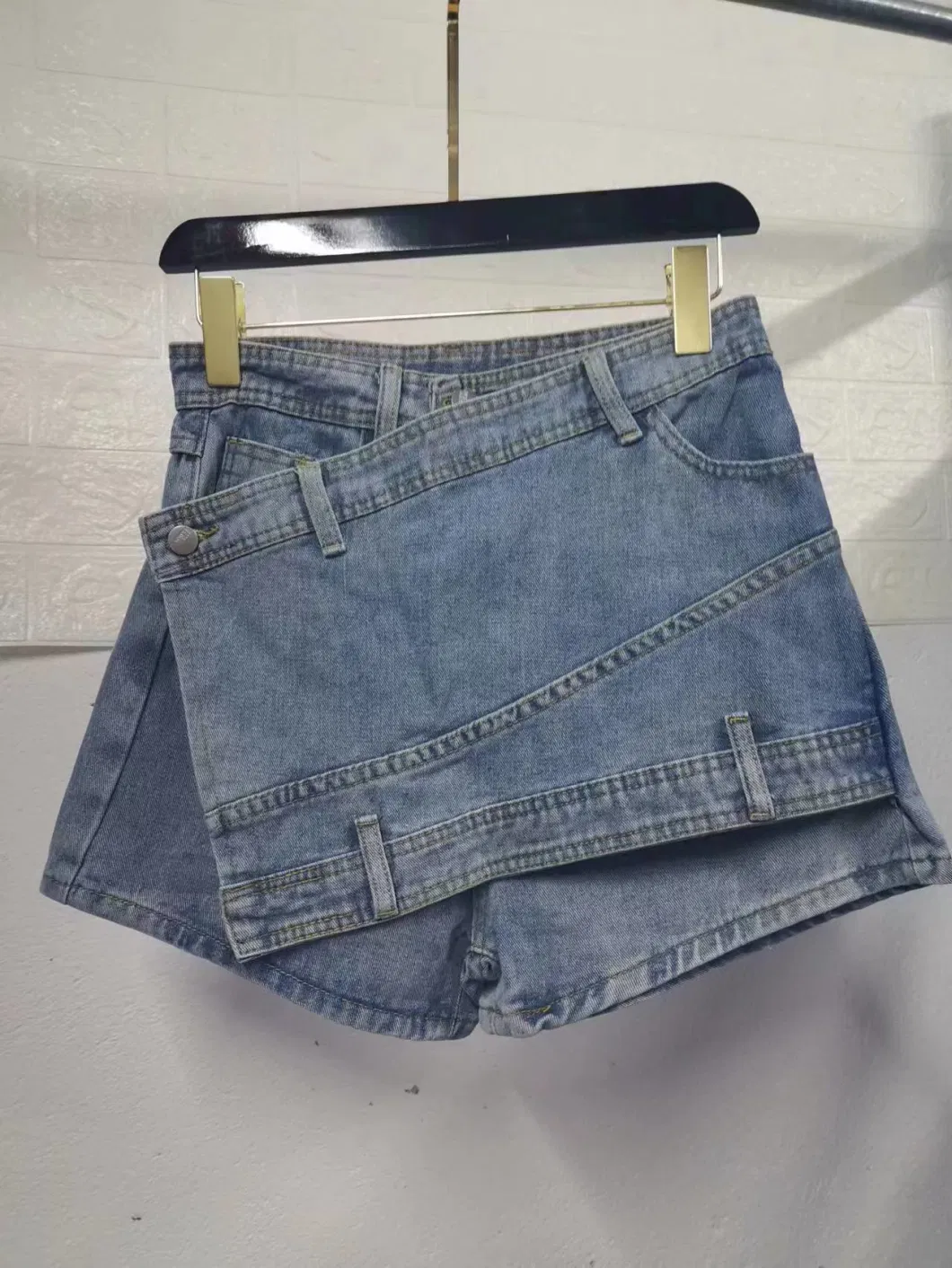 Women&prime;s High Waist Sexy Denim Shorts