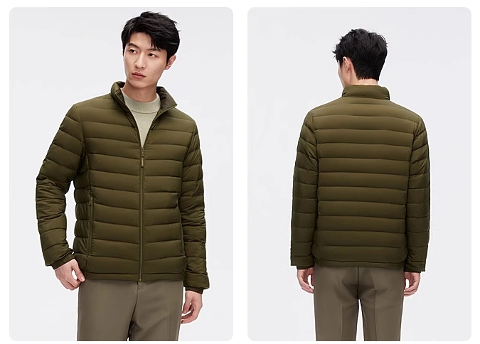 Customized Logo ODM OEM Basic Style Easy-to-Take Men&prime;s Light Duck Down Jacket with Stand Collar Casual Wear City Walk