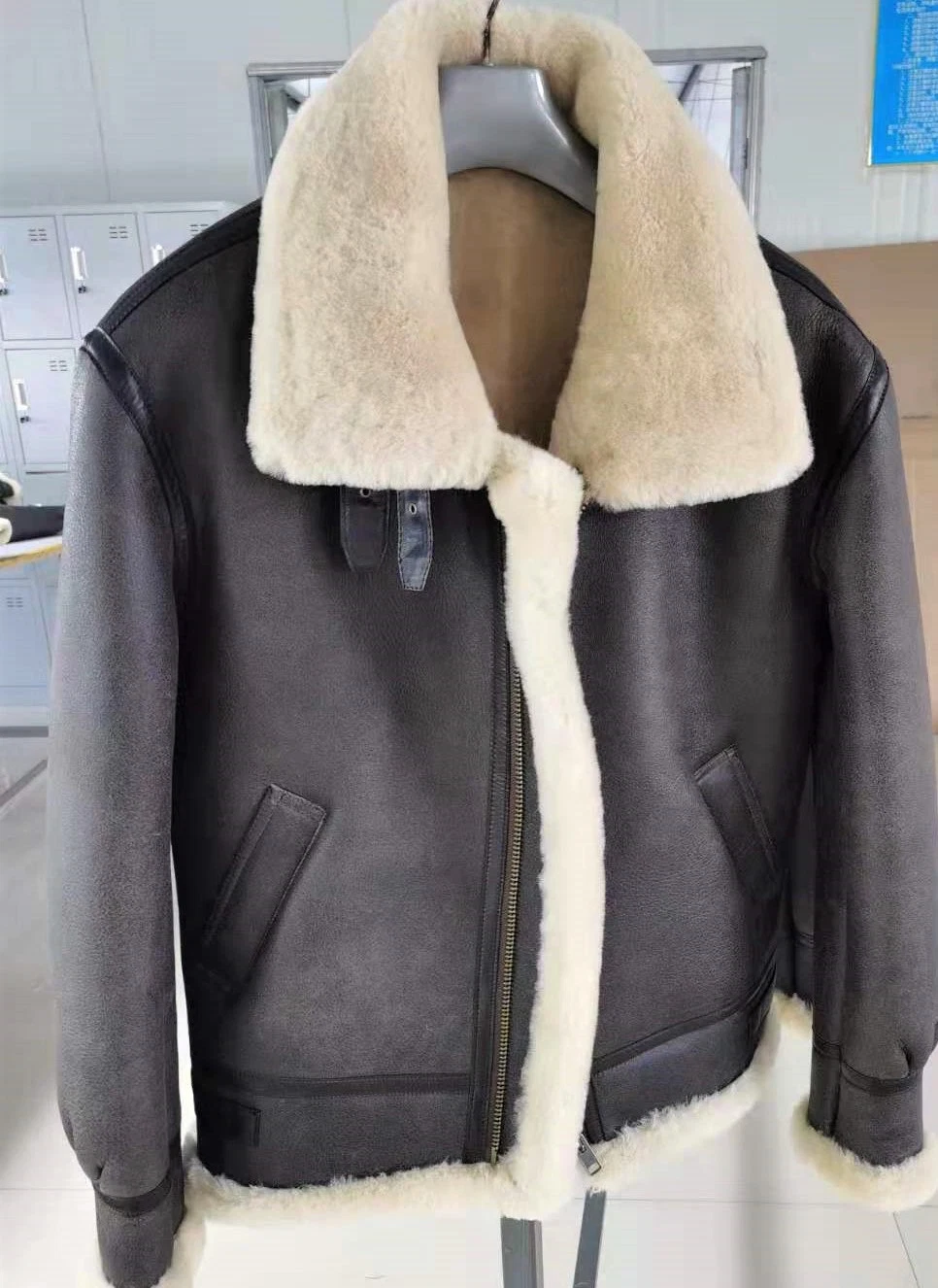 Factory Sale Real Lambskin Shearling Fur Coats Warm Jacket for Men