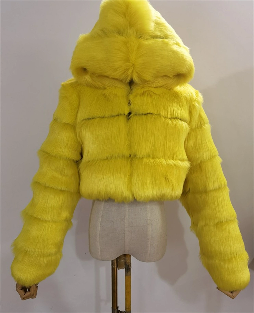 Hot Sells Winter 2022 Women Fashion Fleece Thick Multicolor Faux Fur Coat Jacket Warm Hooded Solid Green Color Plus Size Overcoat Fur Jacket