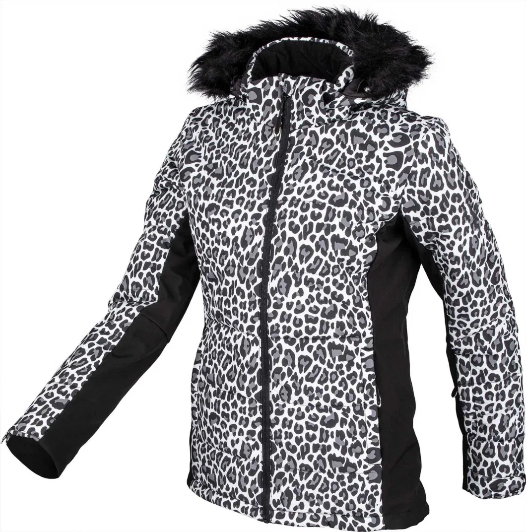 Fashionable Snowboarding Jacket for Women with Insulated and Waterproof Features