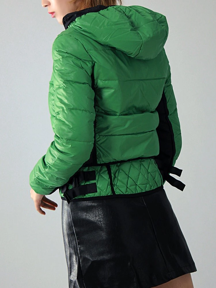 2024 Fashion Customization Women Clothing Comfort Winter Fashion Short Down Women Jacket