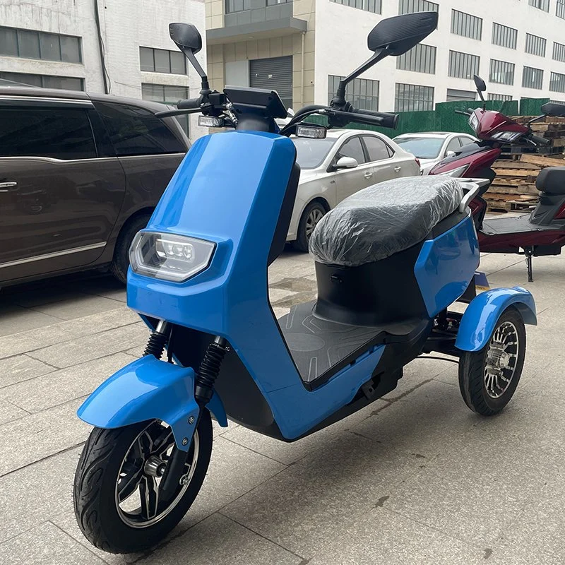 China New Design Electric Tricycle 500W 600W 1000W Electric 3 Wheel Mobility Scooter for Old or Disabled Electric Handicapped Scooter