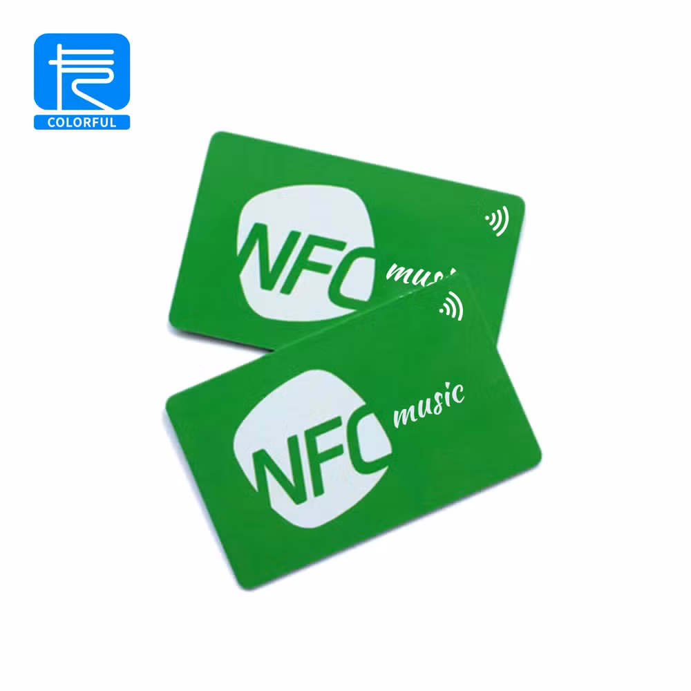 China Factory Custom High-Quality Programmable Printable Cr80 Standard Size Plastic Smart Chip RFID Visit Test Social Media PVC NFC Business Card