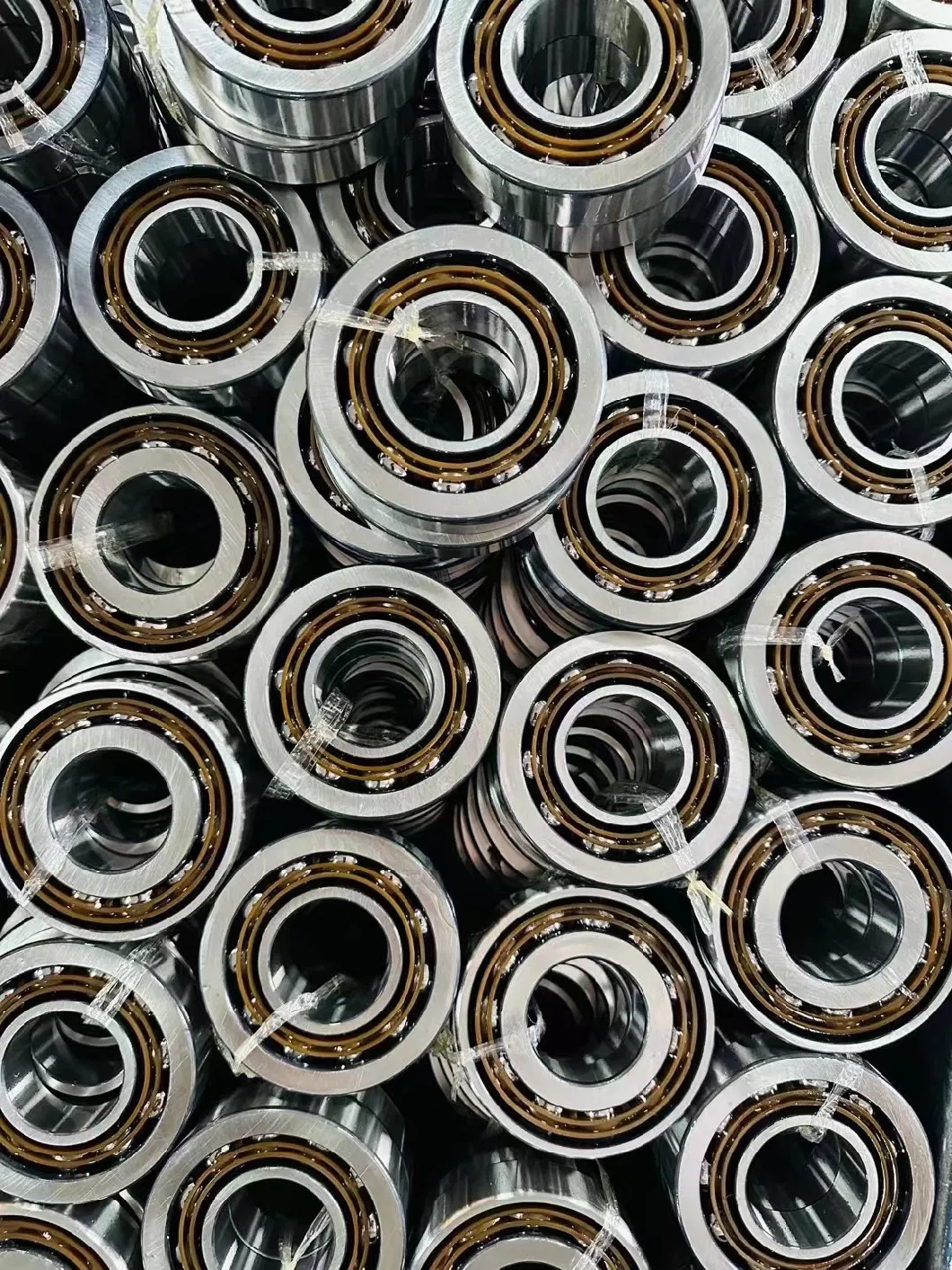 High Speed Si3n4 Zro2 Hybrid Ceramic Angular Contact Ball Bearing 7010 7011 7012 7013 7014 7015 7016 7017 7018 7019 Acdga/Hcp4a