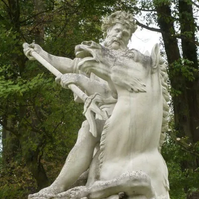 Nettuno personalizzato di Antoine Coysevox riproduzione di sculture in marmo