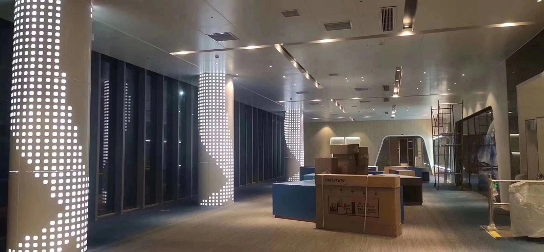 Silver Carved Perforated Aluminum Panels Pillars Decorate Metal Columns for Mall