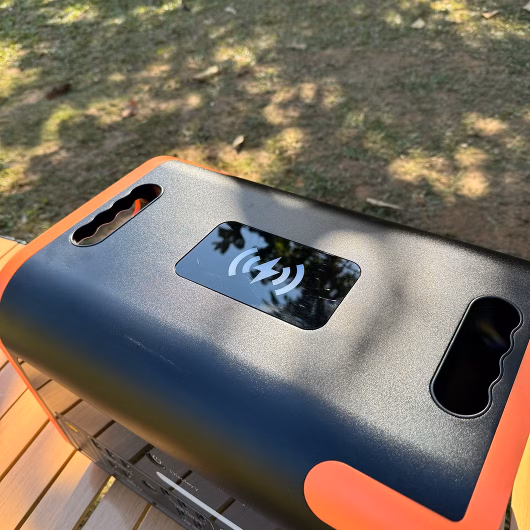Hot Sale of New Energy Large Capacity Portable Power Station Solar Generator for Vehicle Electric Vehicle Home Artifact