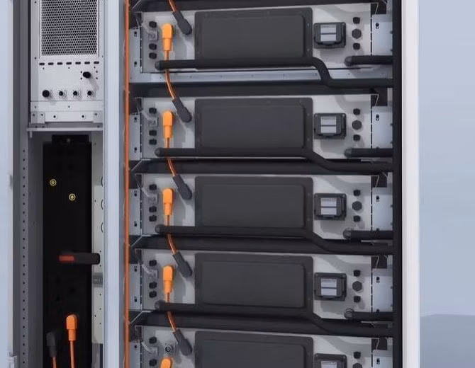 Green Storage Storage Battery System China Industry Commercial Outdoor Battery Energy Storage Cabinet for Renewable Energy Integration