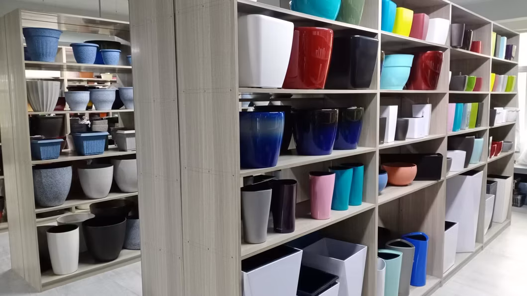 Eco-Friendly Large Indoor Tree Vertical Plastic Flower Pot Modern Design Resin Garden Supplies Wholesale Prices From Factory