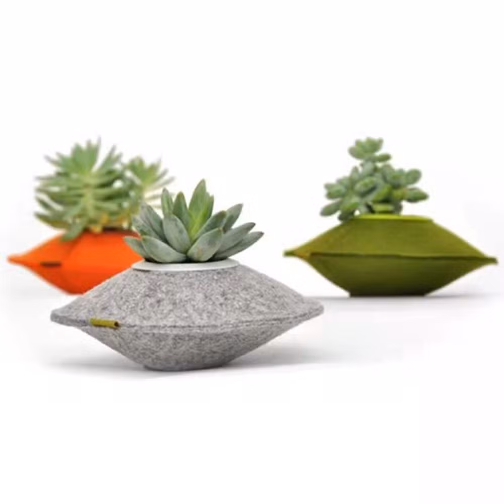 Modern Flower Pots with Original Shapes Decorative Planters Made of Recycled Material Unusual Colorful Planters of 100% Recycled Felt Wyz21949