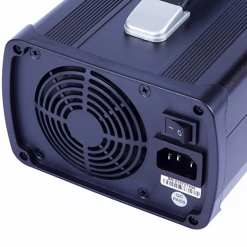 Factory Direct Sale DC 29.4V 30A 900W Charger for 7s 24V 25.9V Li-ion/Lithium Polymer Battery with Pfc