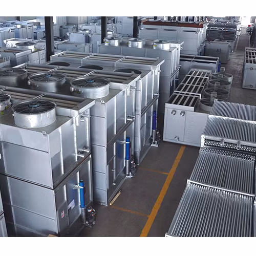 Refrigeration Top of a Cold Storage Room Evaporative Condenser Outside