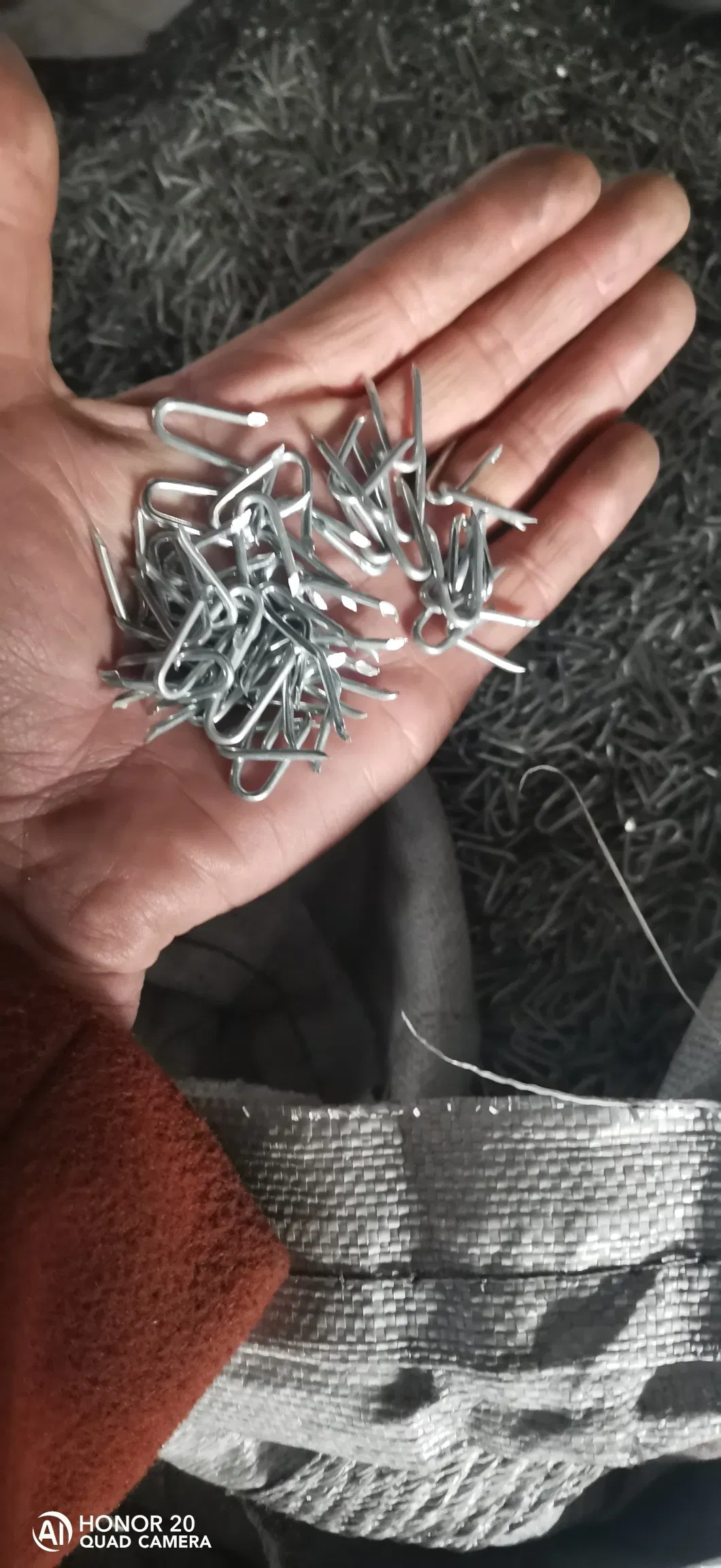 Galvanized U Type Nails for Farm Barbed Fence Staple/High Quality U Type Nails/ U Nail /U Shaped Nails