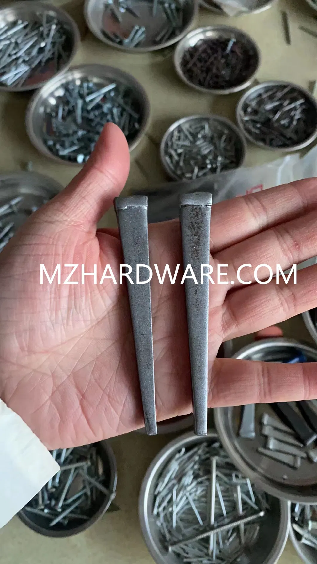 1/2-1 Inch Square Concrete /Cut Galvanized/Black Long Masonry Steel Nails