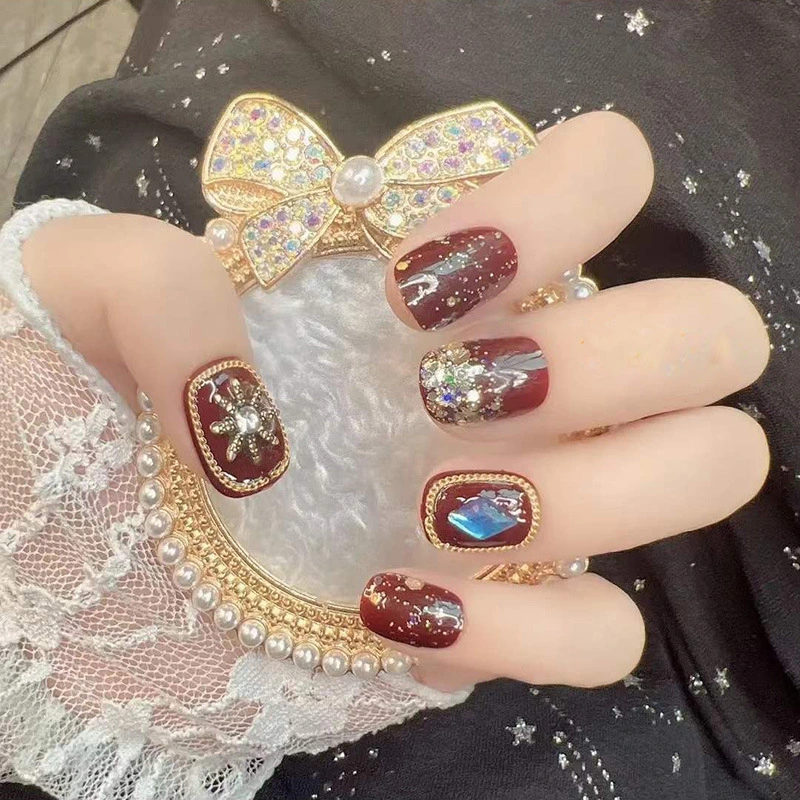 Pure Lust Metal Rose Wearing Nail Sheets Scalding Silver Aurora Butterfly Crushed Diamond Glue Flashing Short Ladder Fake Nails