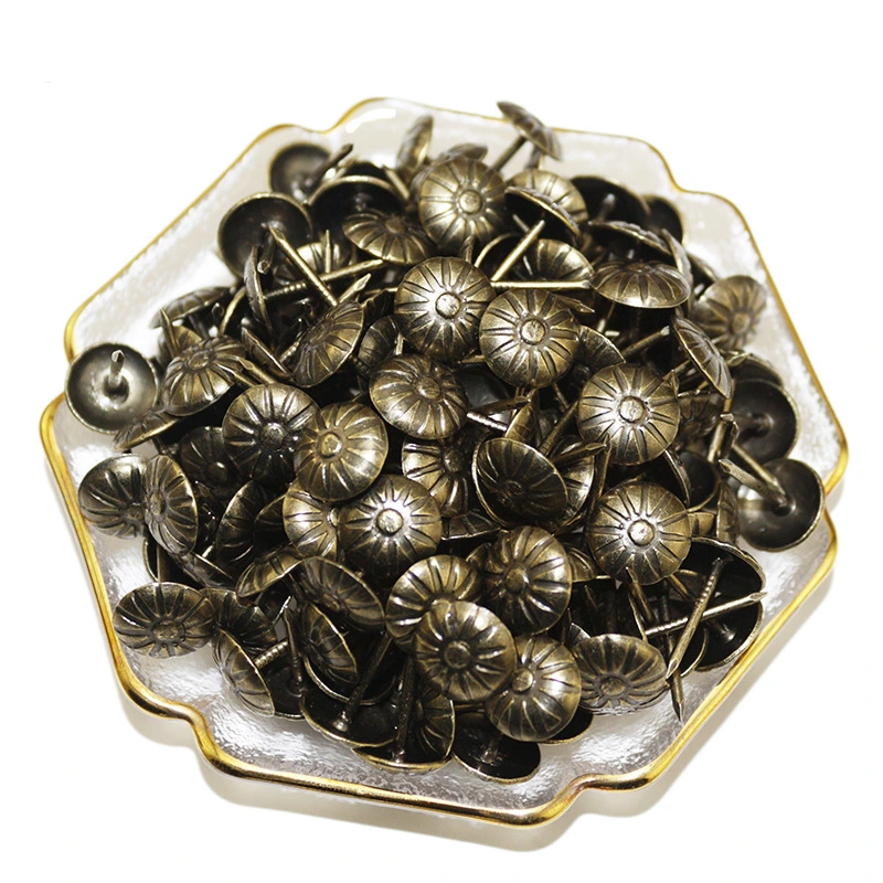 Flower Head Zinc-Plated or Brass Plated 5/8&quot; Furniture Chair Nail