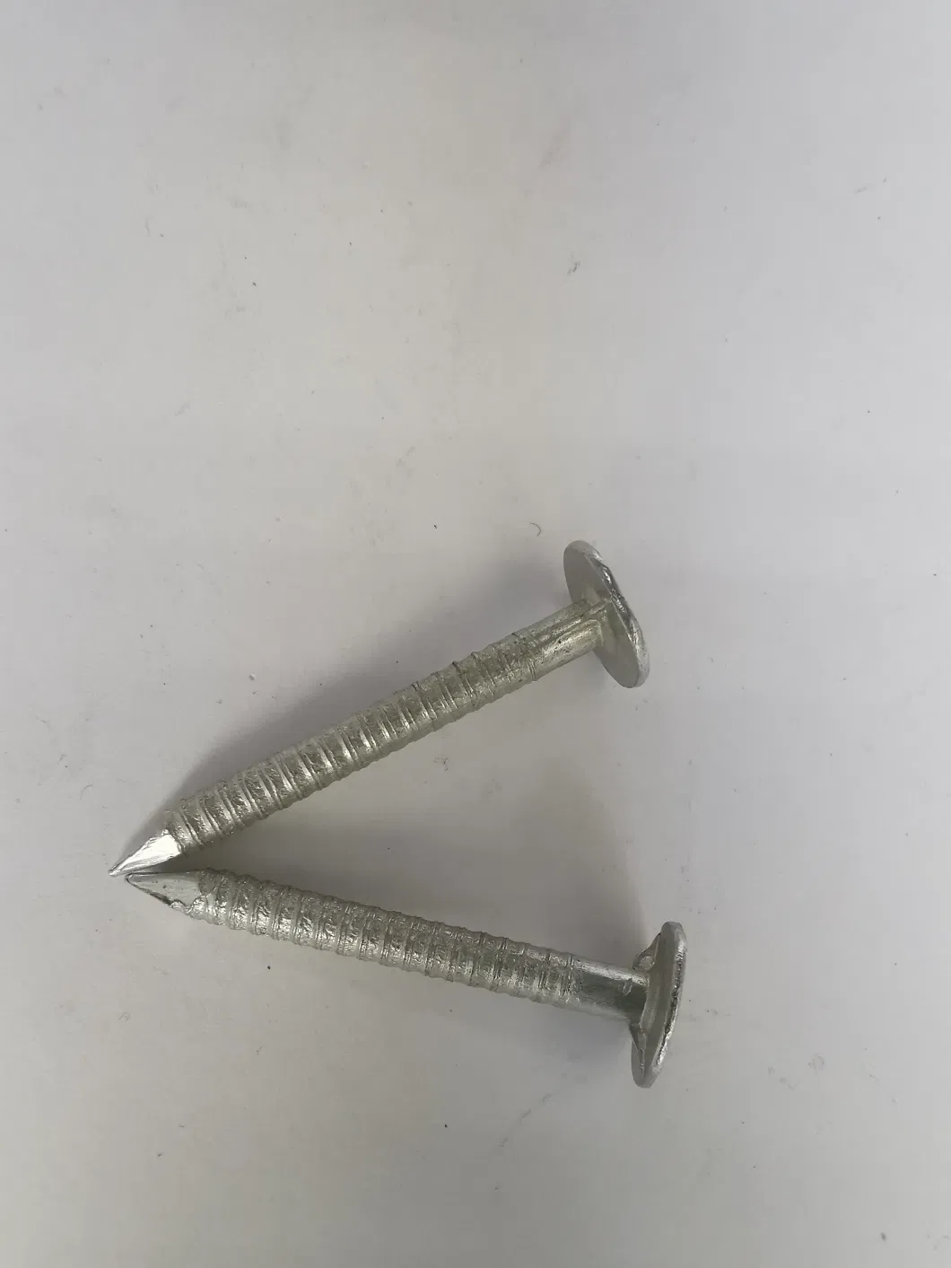 Ring Shank Clout 1/2&quot;-4&quot; Big Head Nail