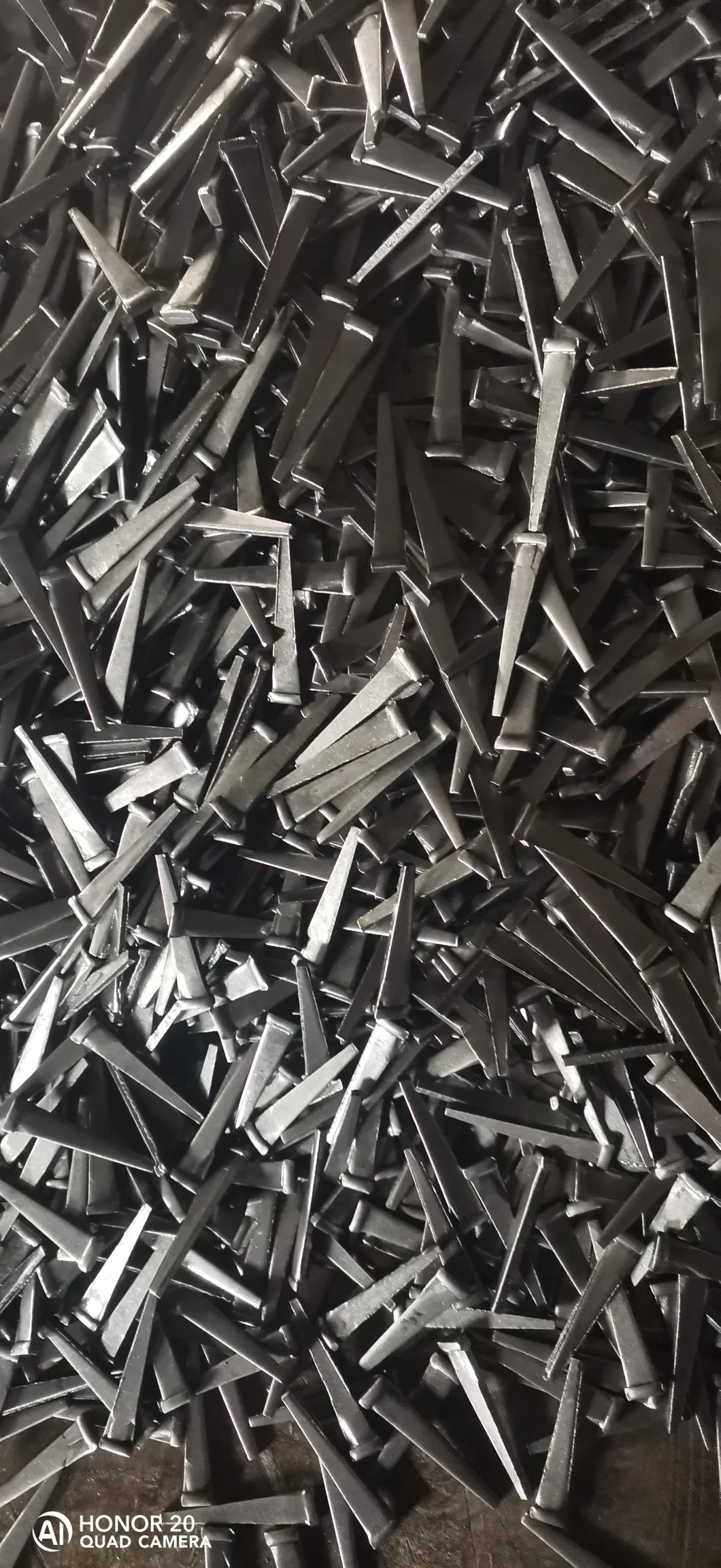 Galvanized U Type Nails for Farm Barbed Fence Staple/High Quality U Type Nails/ U Nail /U Shaped Nails