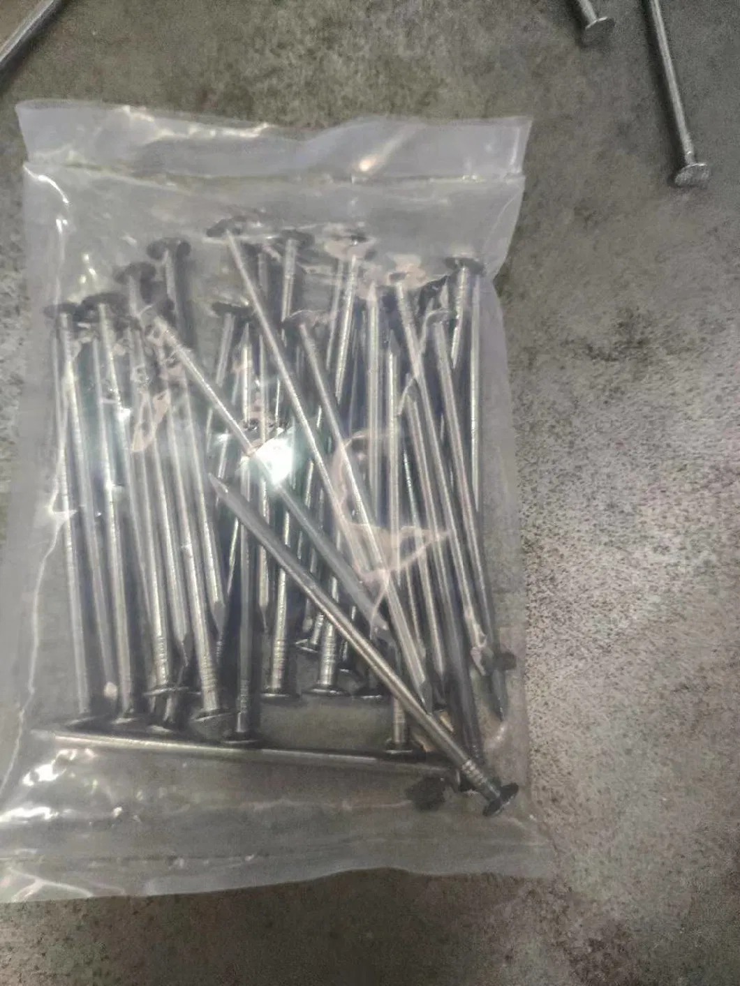 1.67mm Common Iron Wire Nails with Head/Without Head From Tianjin Hongli Industry