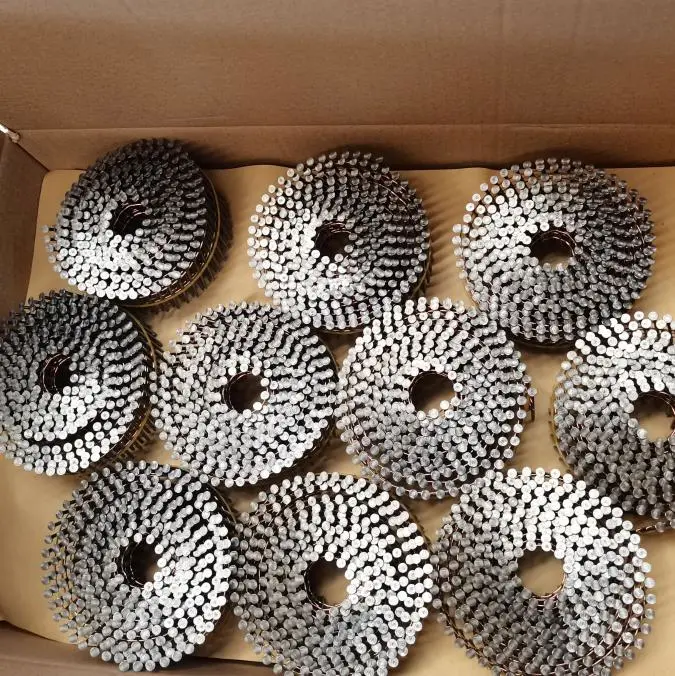 3.05X45mm Galvanized Coil Screw Roofing Nail with Umbrella Head