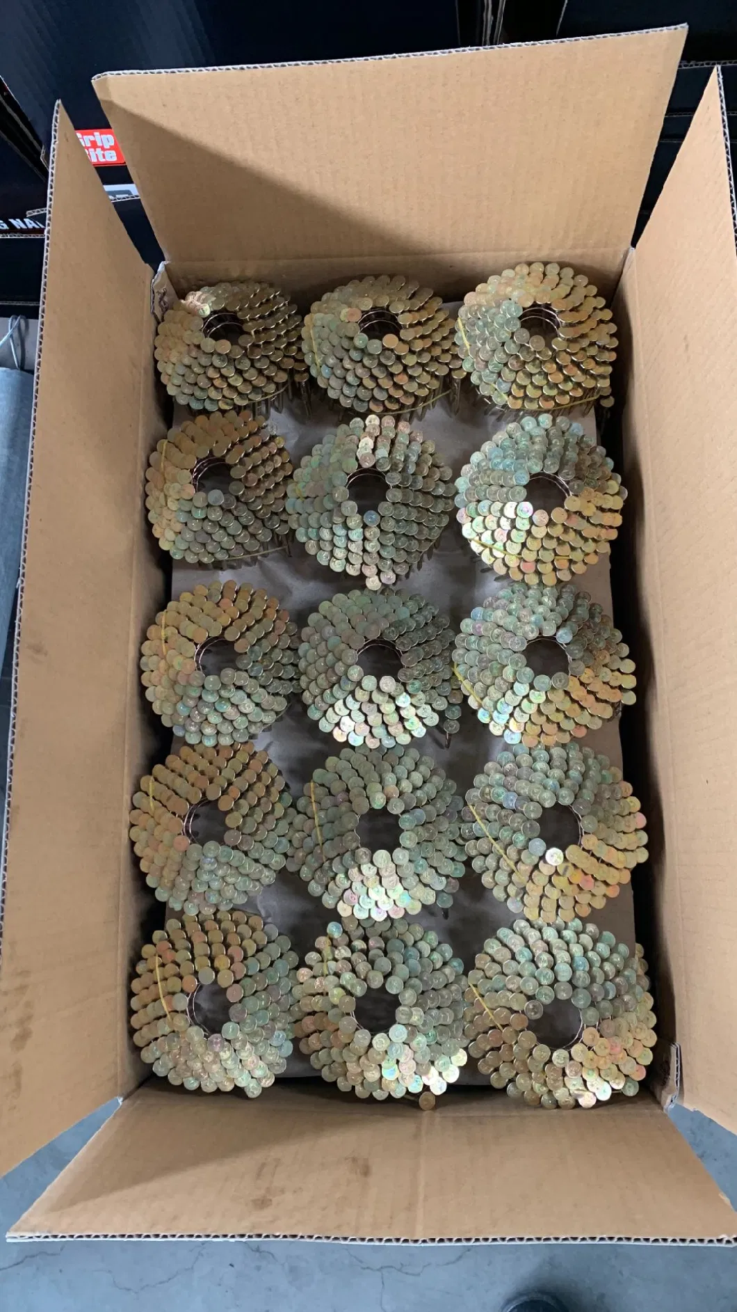 304 Stainless Checkered Head Clout Roofing Nails