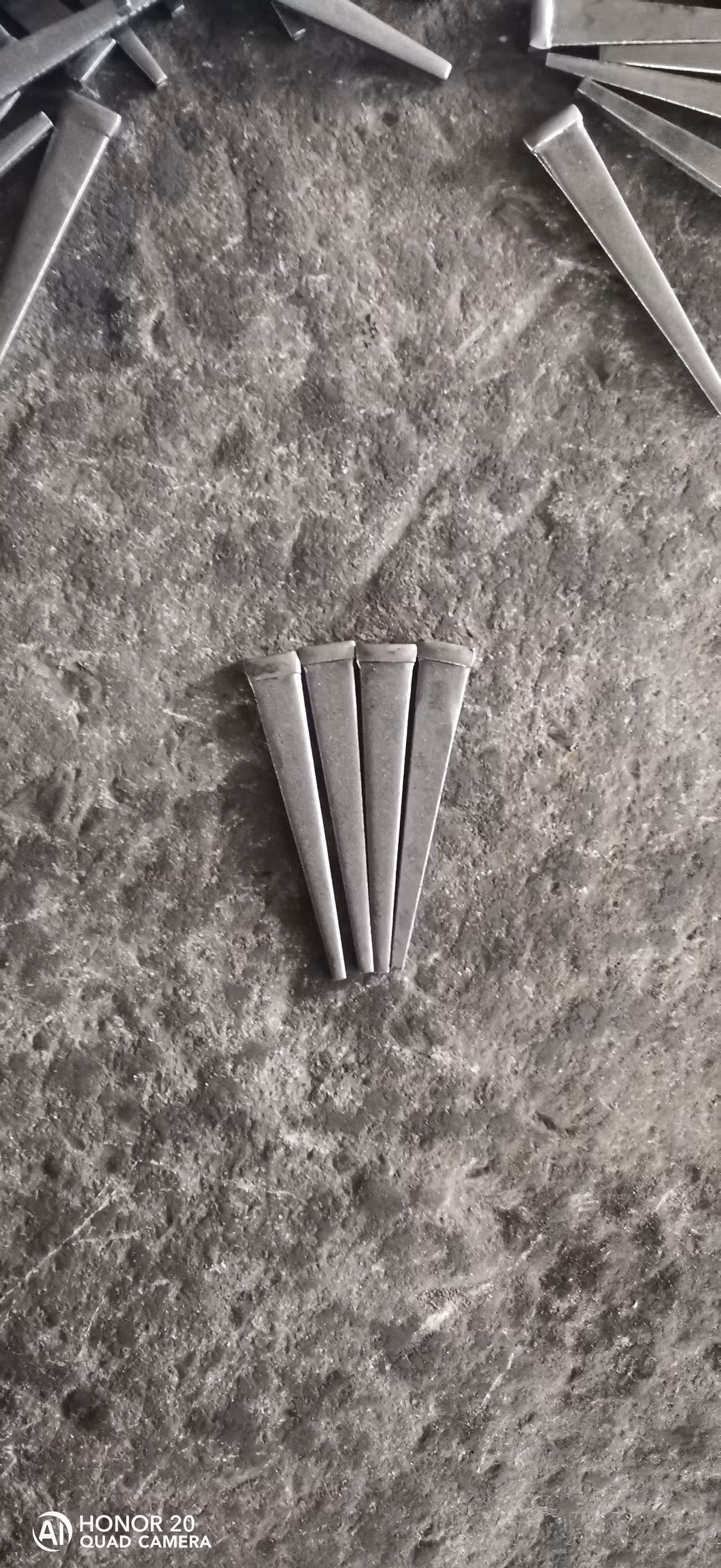 1 1/4 Inch to 4 Inch Cut Masonry Nails, No Middle Man