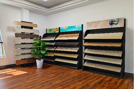 Wood Texture Spc Flooring Click Non-Slip PVC Click Tile Wood Design Wholesale Vinyl Plank Click on PVC Click Lock Vinyl Plank Flooring for Sale