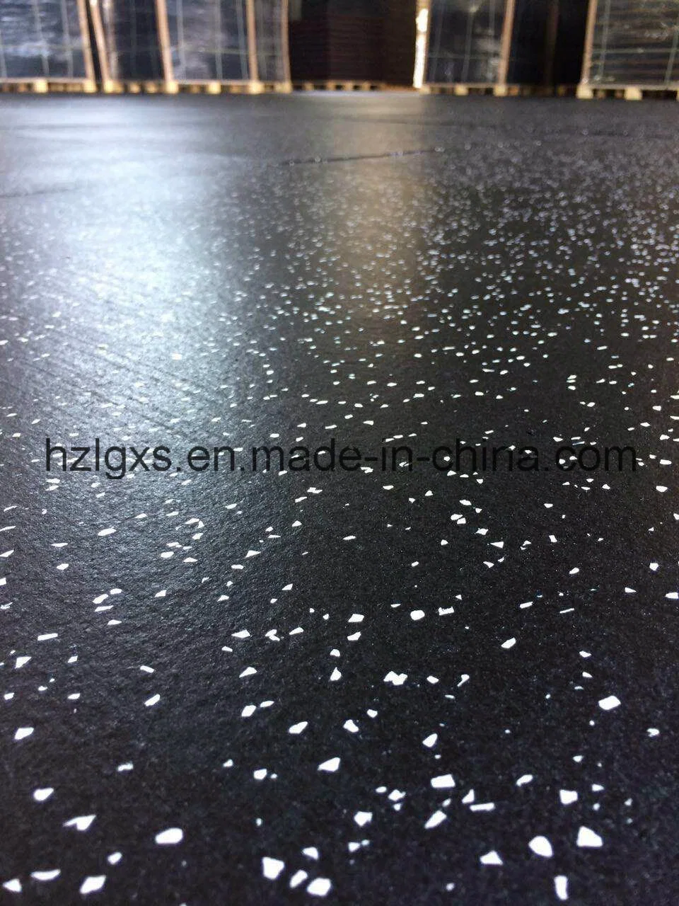 China Golden Rubber Manufacturer Hot Non-Slip Design Corrugated Rubber Mat Sheet