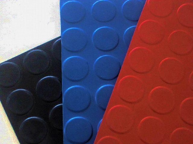 Stud Mat/Studded Mat/Coin Mat/Button Mat Non Slip and Wear Resistant Rubber Mat Manufacturer