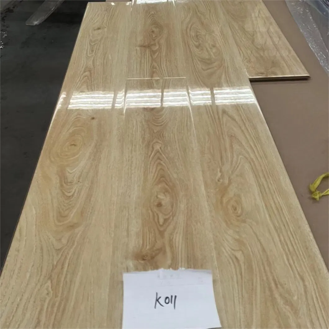 Factory Price Unilin Click Wood Grain Color Laminate Waterproof Plastic Slatted Floor Spc PVC Rigid Vinyl Plank Laminated Flooring