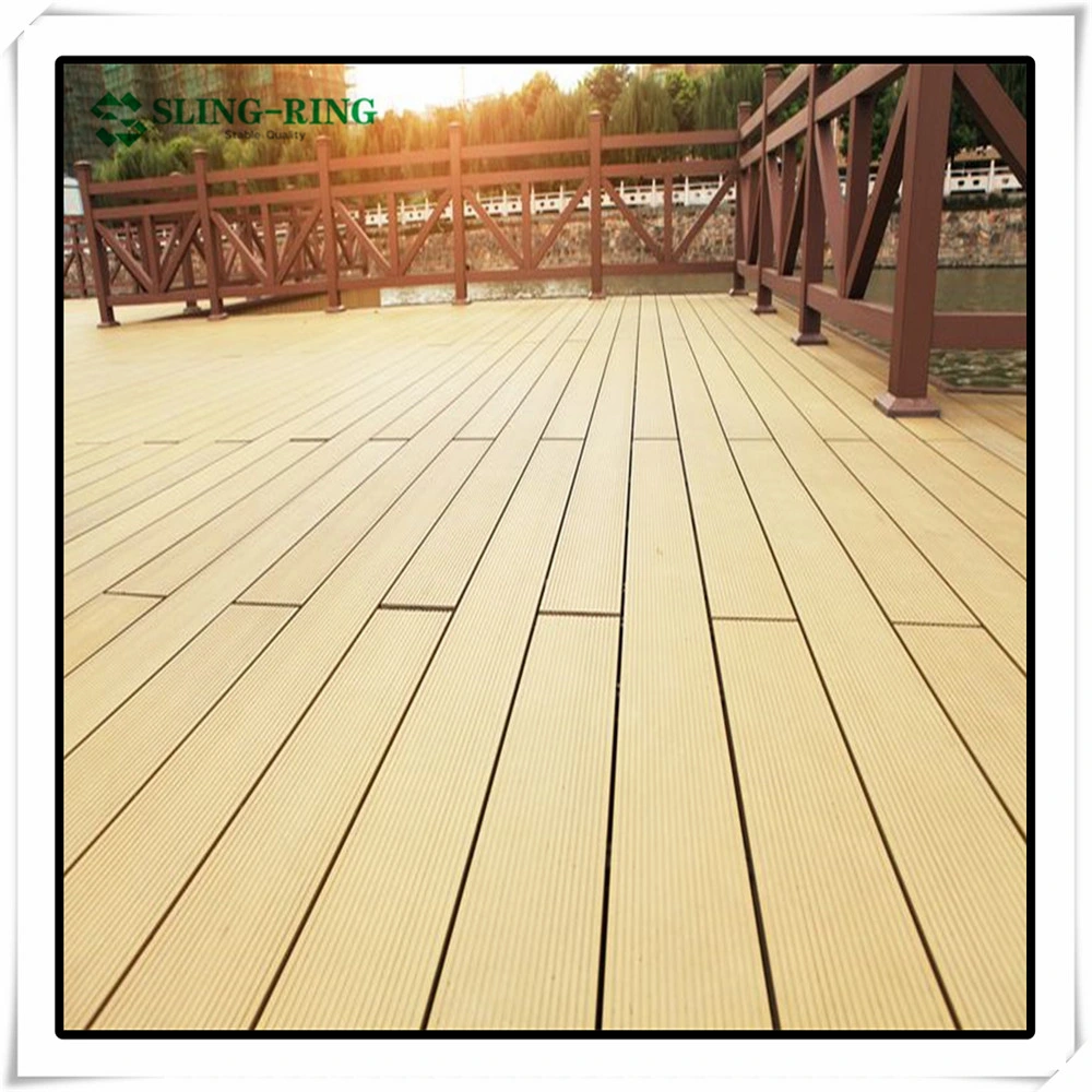 Outdoor Plastic Wood Composite Deck Tiles WPC Interlocking Tiles