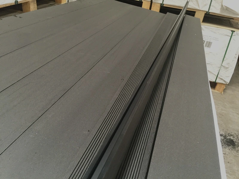 Popular Designed WPC Interlocking Decking/ WPC Composite Interlocking Decking Tiles