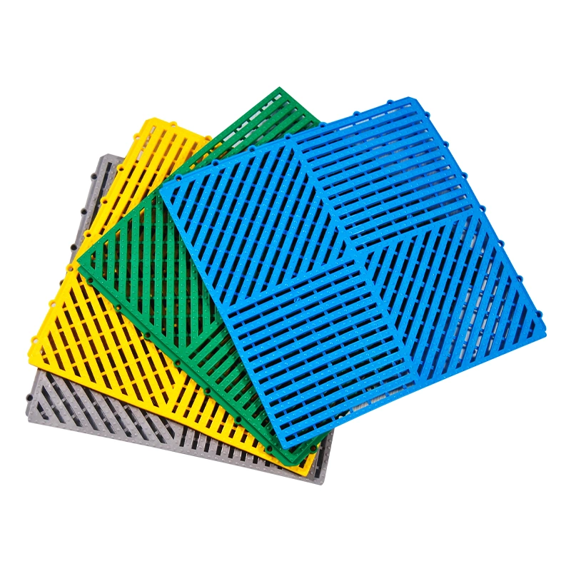 Modular Draining Interlocking Non Slip PVC Flooring Tile for Swimming Pool