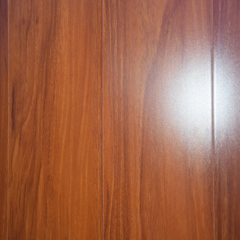 Matt Surface Waterproof Household E1 Building Material Laminate/Laminated Flooring PVC Floor