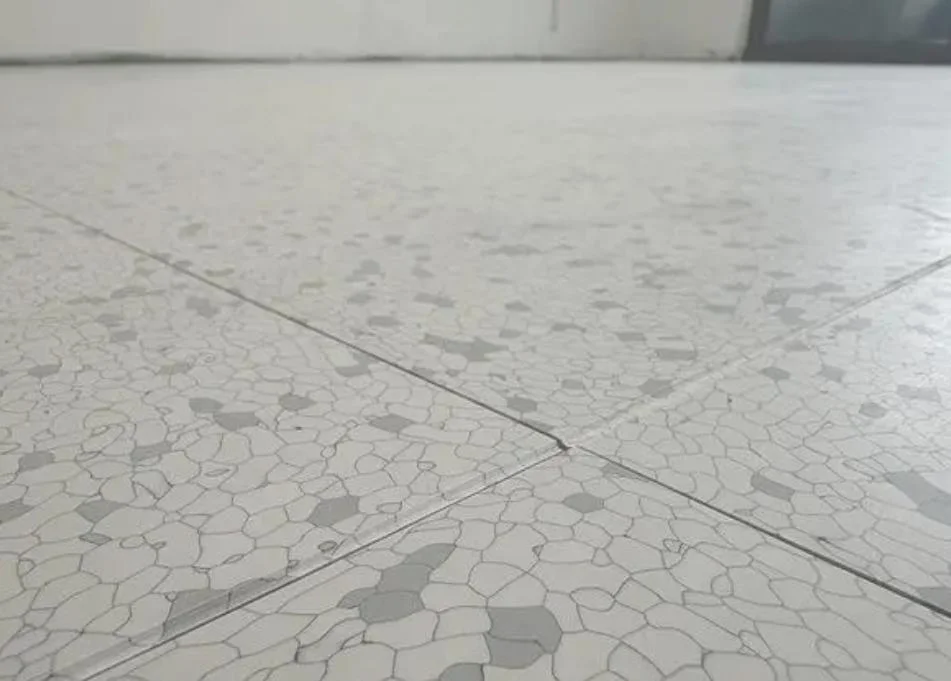 Factory Wholesale Plastic Technical ESD Clean Room Floor Anti-Static PVC Flooring Tile