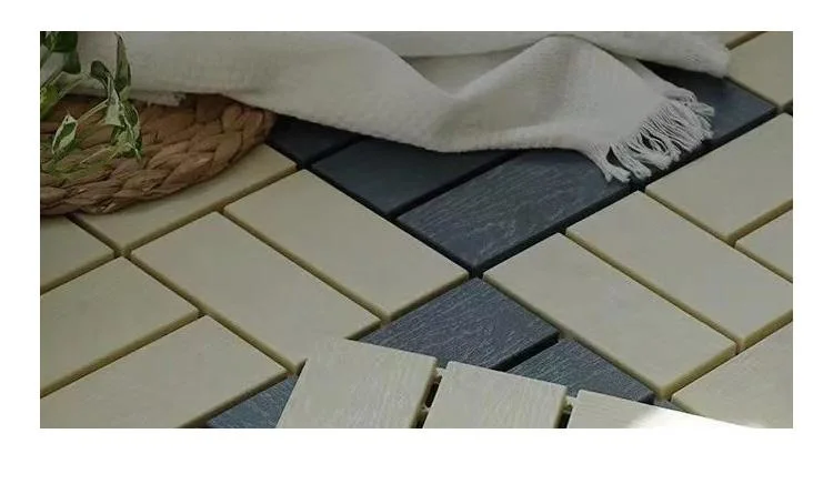 Plastic Waterproof Living Outdoor Flooring Interlocking Composite Deck Flooring Tile