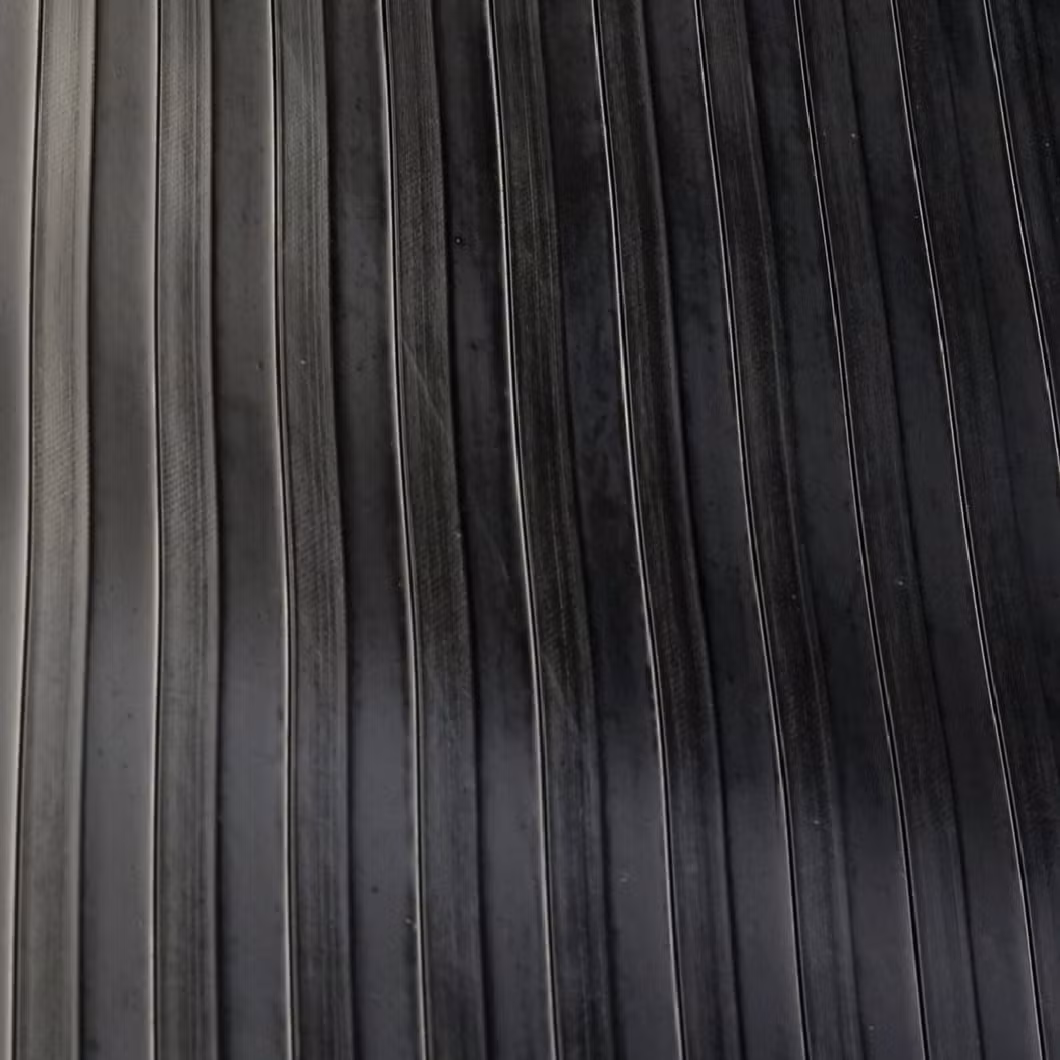Active-Power Industries Outdoor Rubber Flooring Tiles Factory China 1.5m Wide Ribbed Natural Rubber Floor Mat