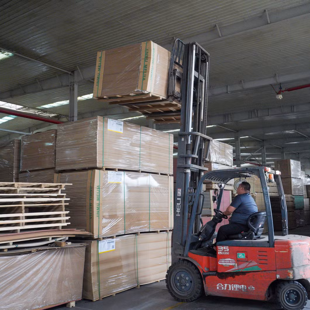 Wholesale Price 2.7mm MDF Sheet for Wall Panel and Furniture Decorative Table Door Cabinet