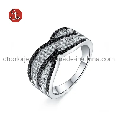 Black CZ Cross Silver Ring Gioielli di moda per donne