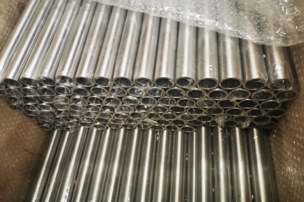 Condenser Heat Exchanger Titanium Tubing for Seafood Farming,Seawater Heat Exchange,Salt Water Heat Transfer,Chemical,Food,Medicine,Metallurgy,Refrigeration